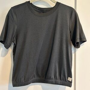 Vuori Balance Tee